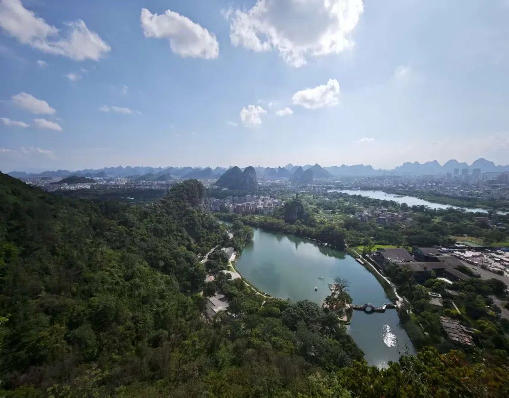Guilin-Chuanshan-Park