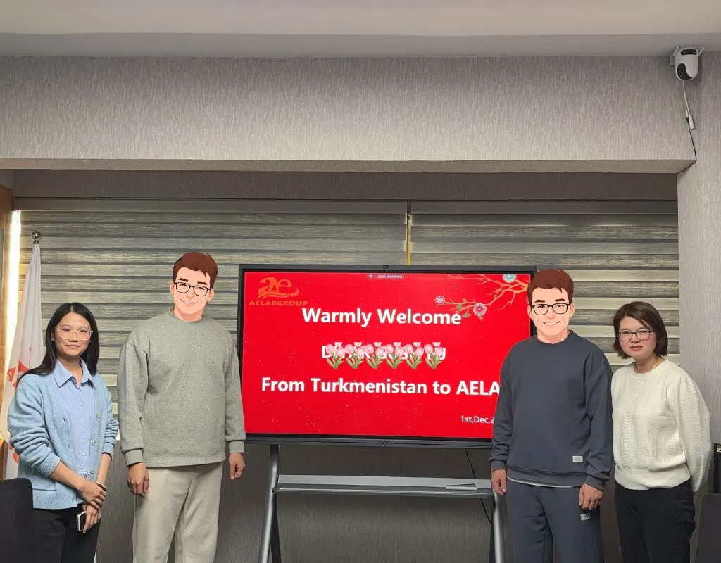 Customer visits AELAB (7)