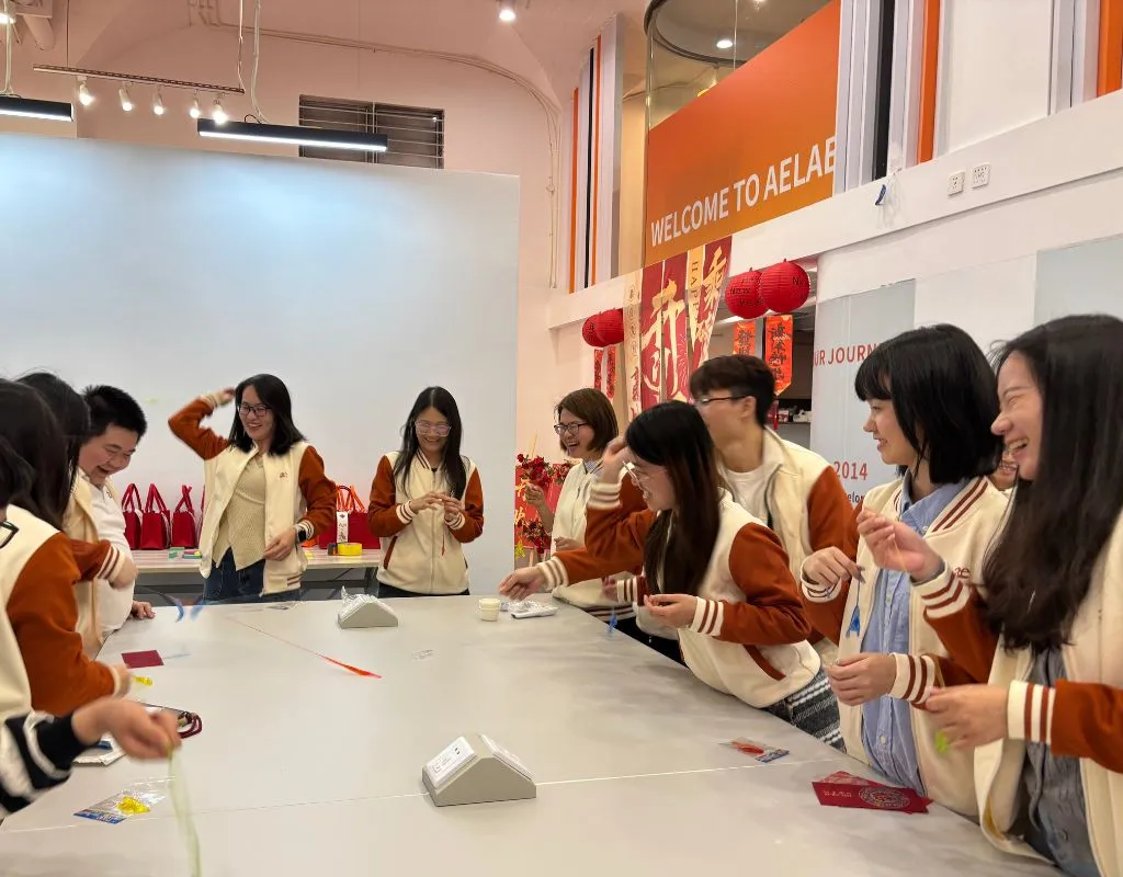 Everyone is sticking red envelopes